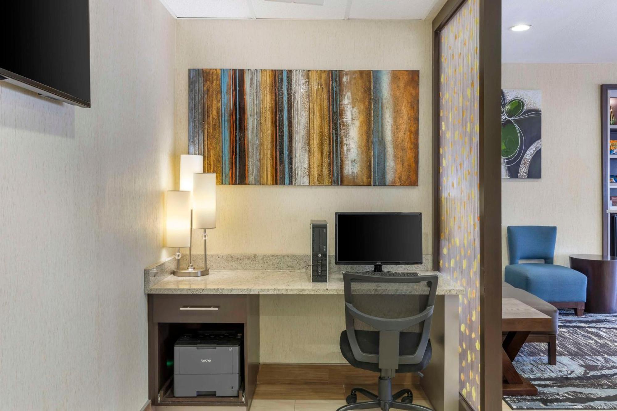 Best Western Plus Lake Worth מראה חיצוני תמונה