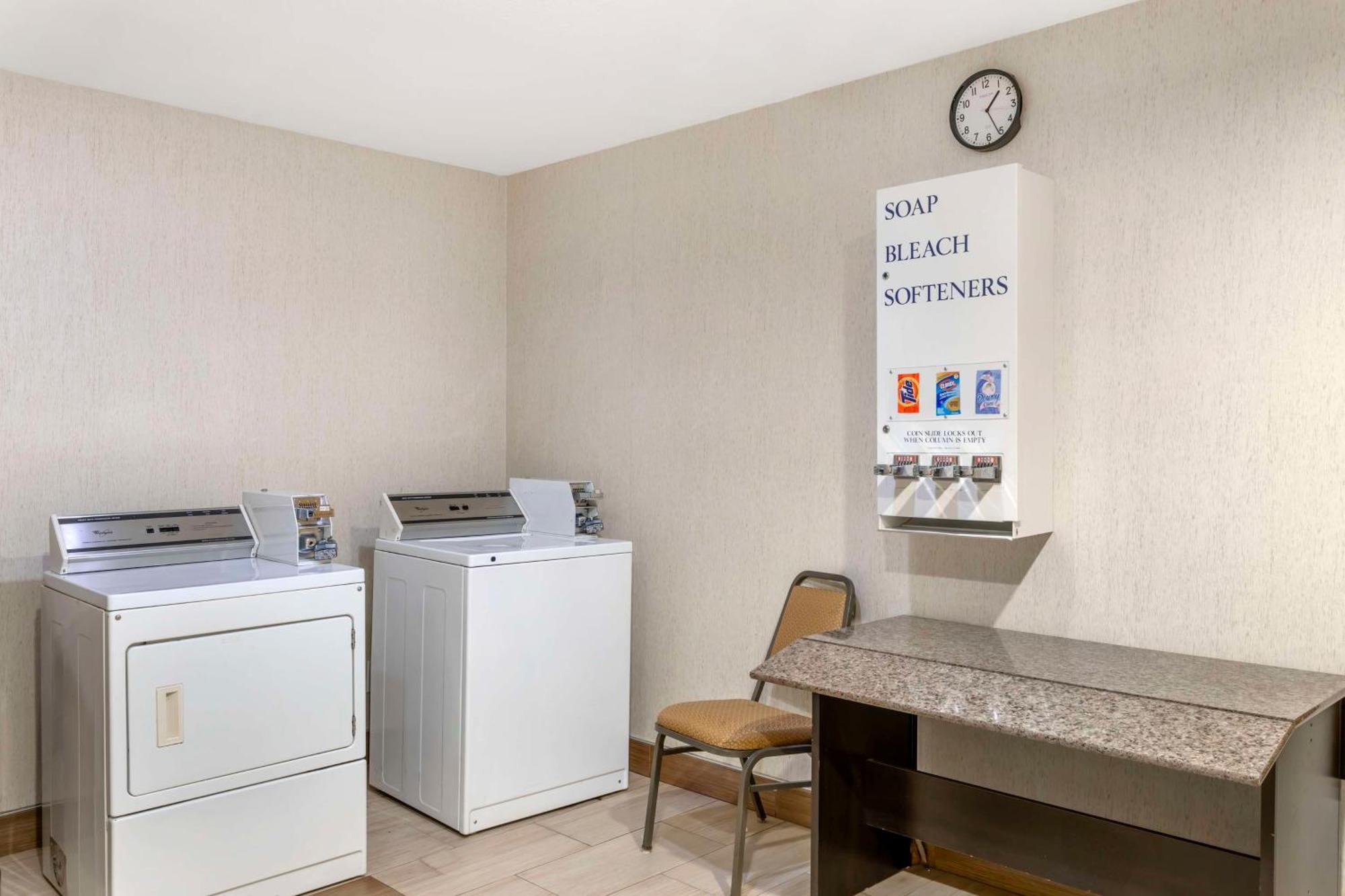 Best Western Plus Lake Worth מראה חיצוני תמונה